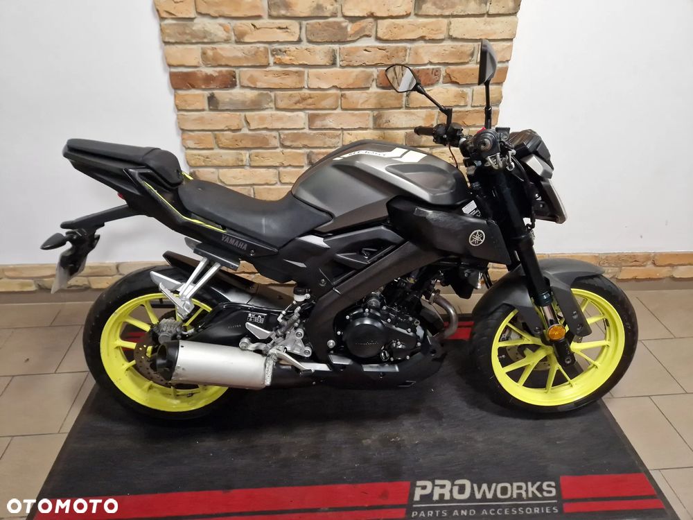 Yamaha MT - 2