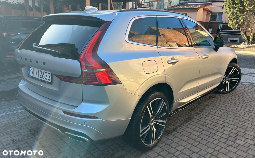 Volvo XC 60 T5 R-Design - 3