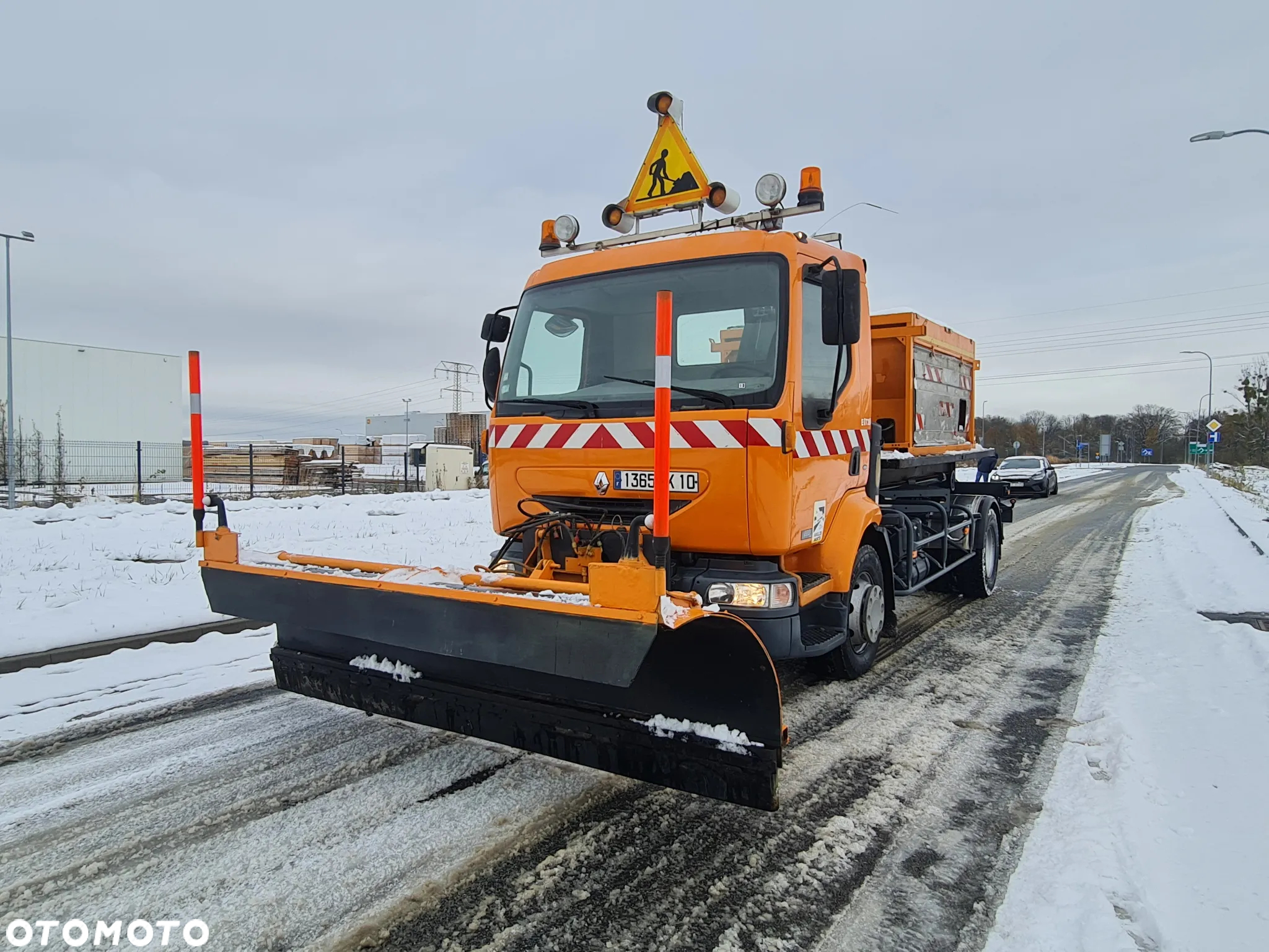 Renault Midlum 220DCi Hakowiec 2005 r. Wywrotka Solarka Specjalny Pług Kompletny Zestaw Do Odśnieżania - 27