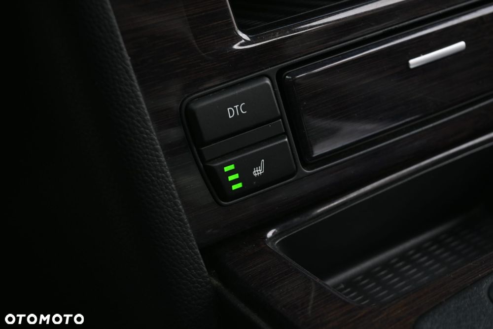 BMW Seria 5 530d Edition Sport - 35