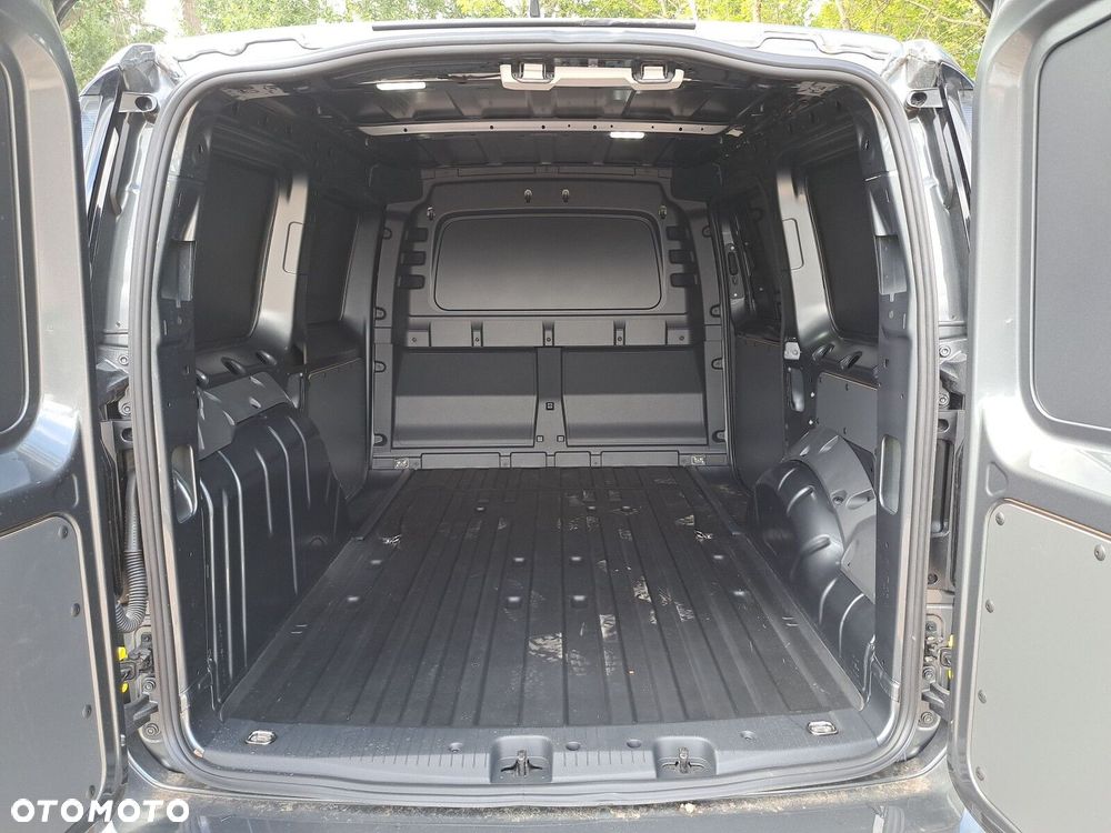 Volkswagen Caddy - 11