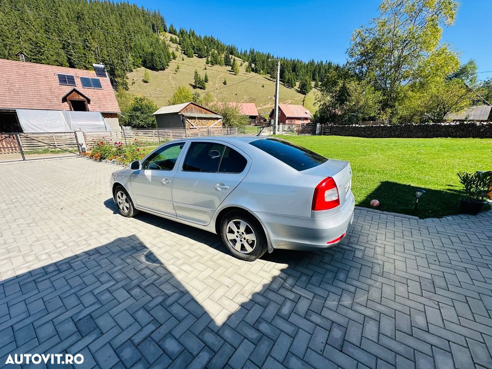 Skoda Octavia 2.0 TDI Ambiente - 4