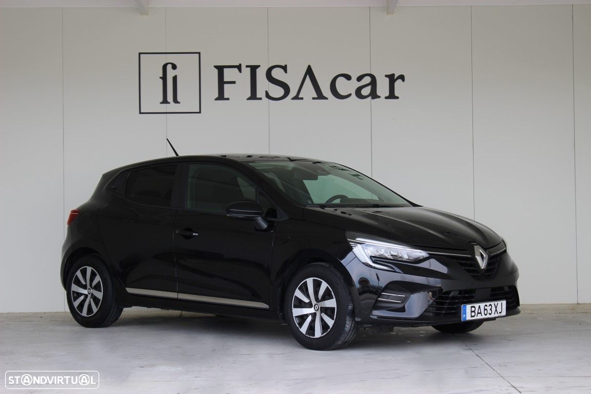 Renault Clio - 1