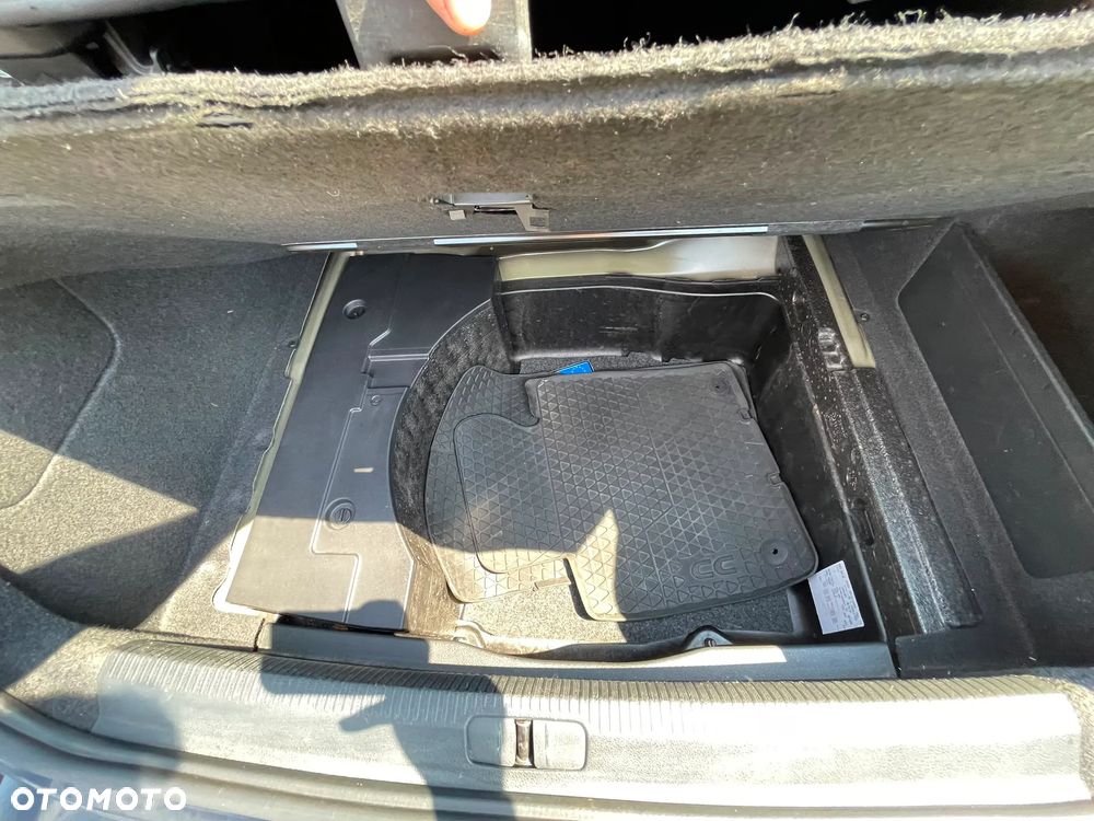 Volkswagen CC - 19