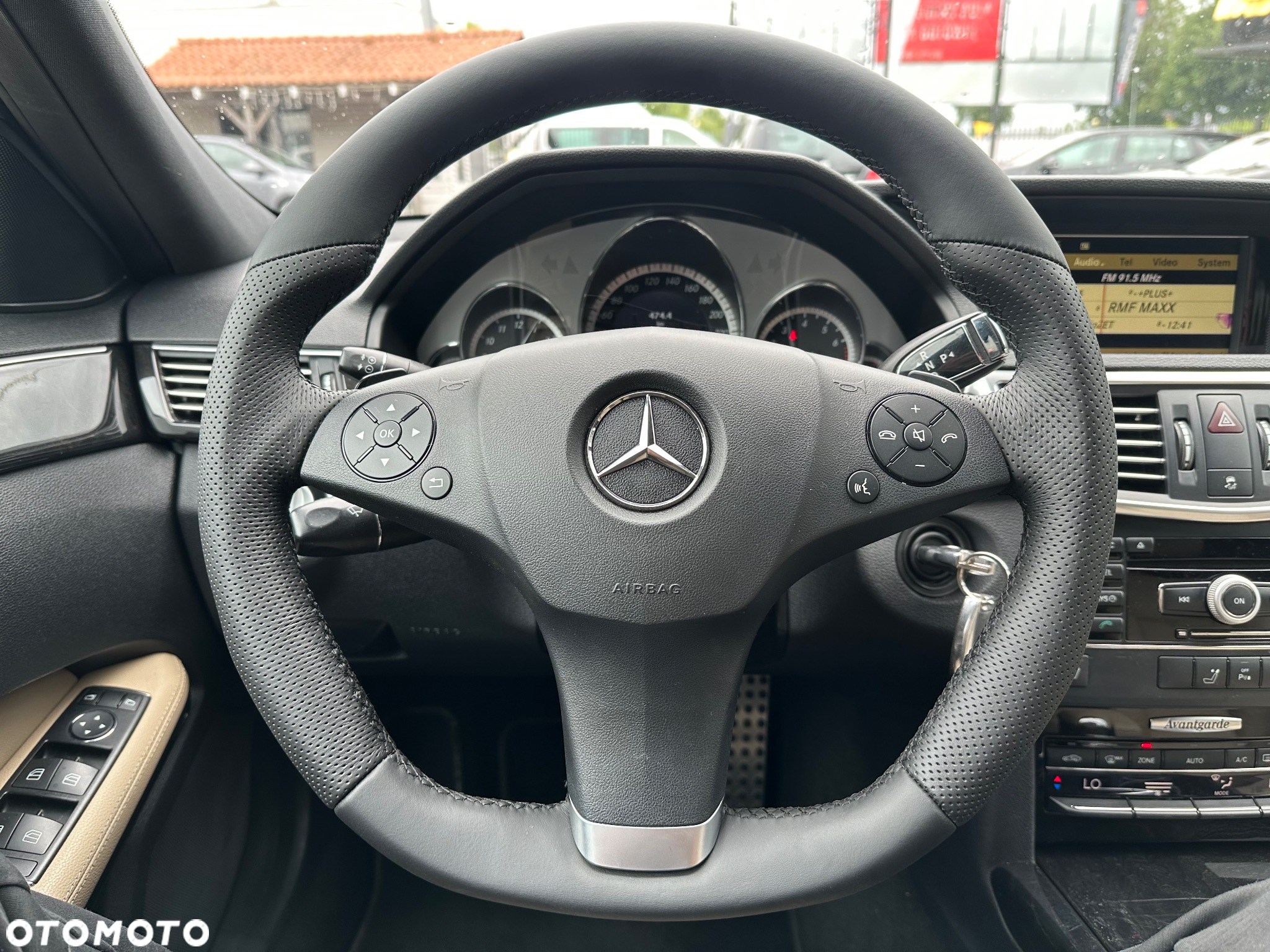 Mercedes-Benz Klasa E - 30