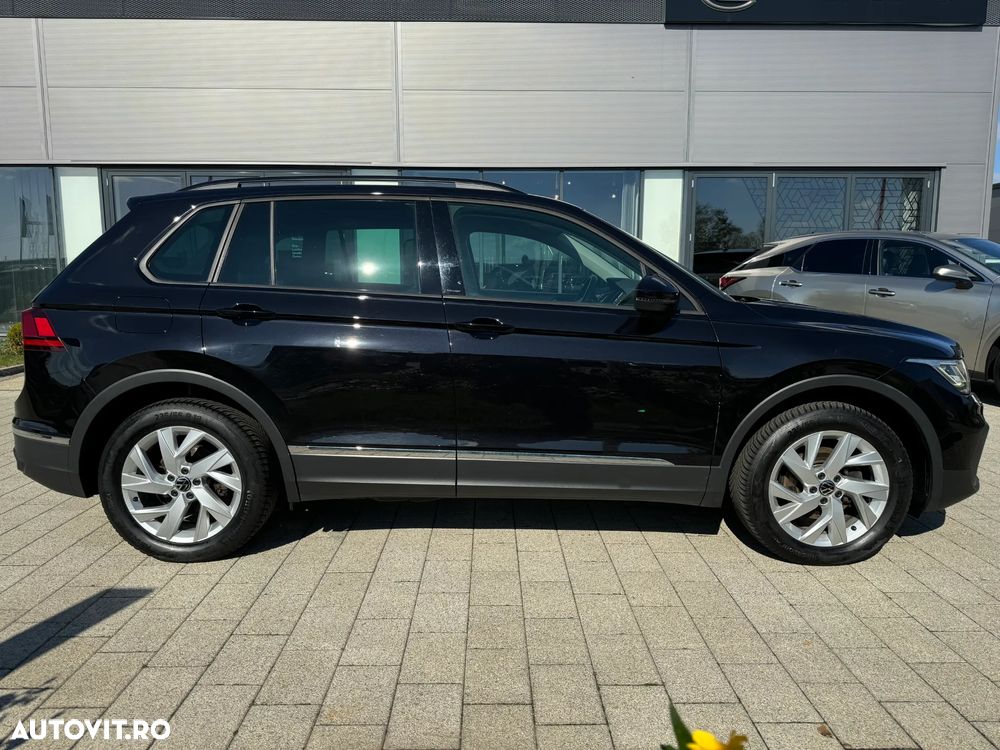 Volkswagen Tiguan 2.0 TDI 4Mot DSG Comfortline - 8