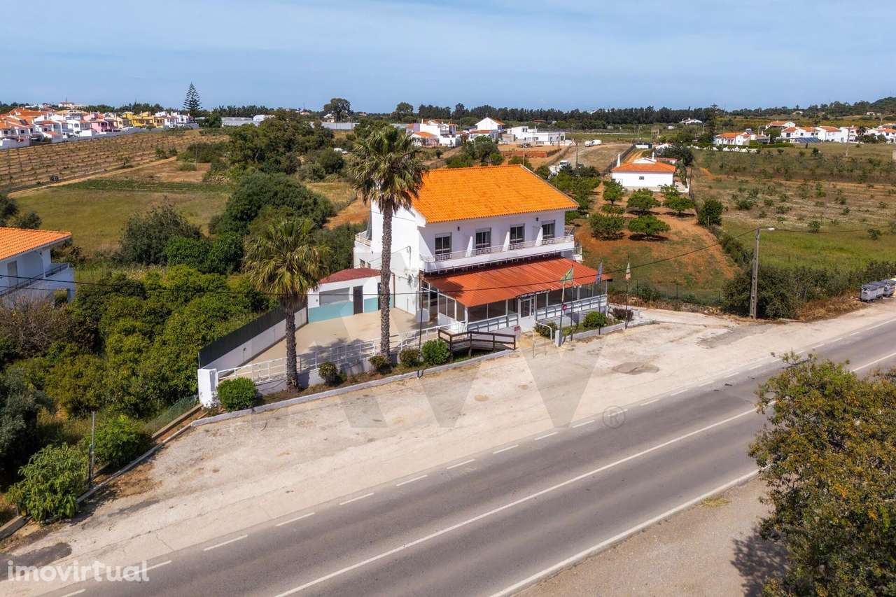 Moradia e Restaurante para venda localizado na EN 125 em Altura - Opor - Grande imagem: 3/60