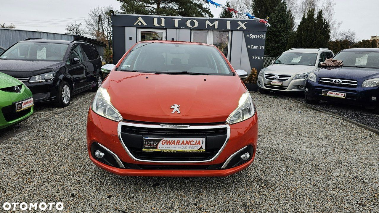Peugeot 208 - 11