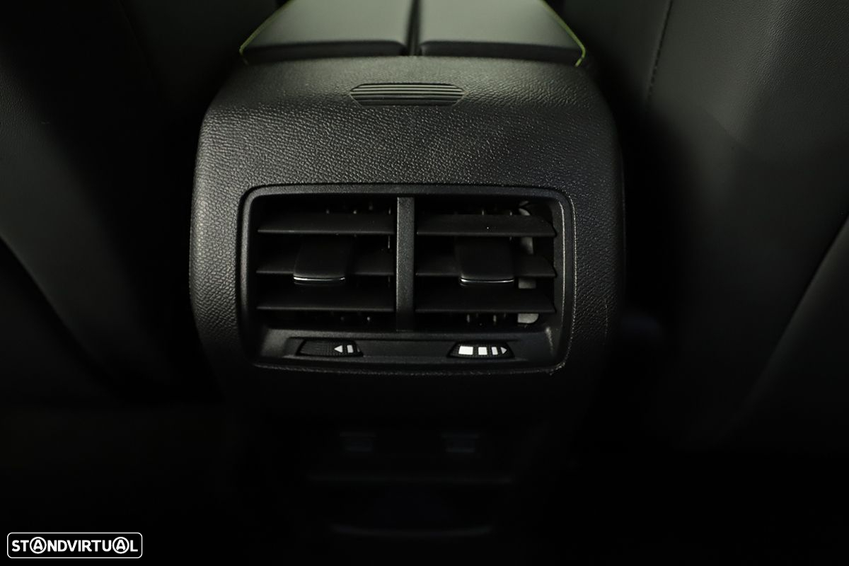 Peugeot 308 SW 1.2 PureTech GT EAT8 - 21