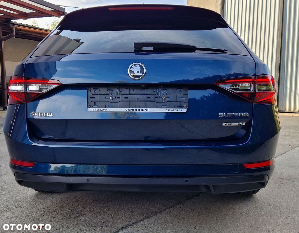 Skoda Superb 2017 photo 4