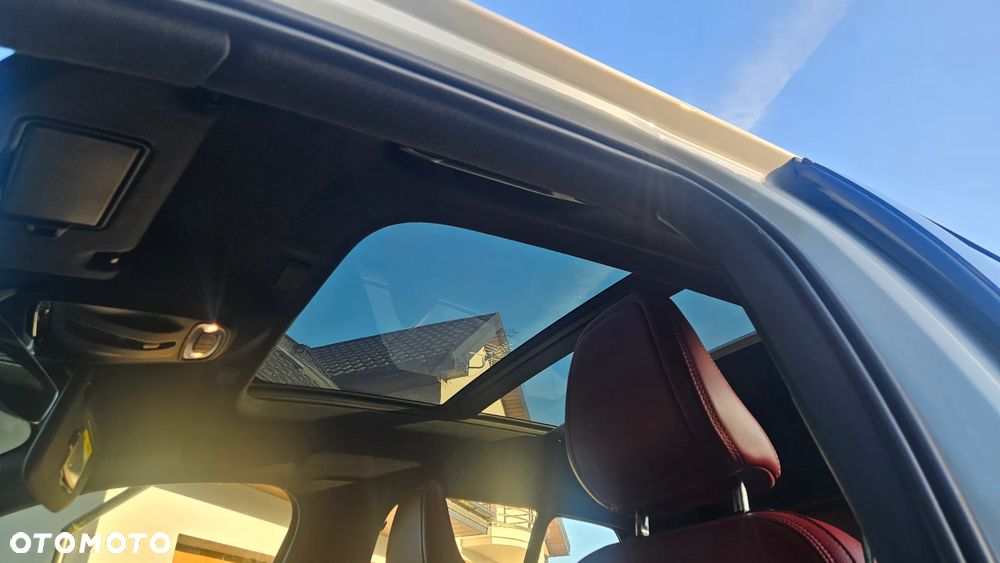 Volvo XC 40 - 9