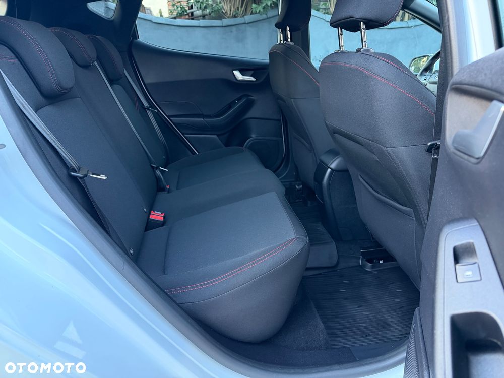 Ford Fiesta 1.0 EcoBoost S&S ST-LINE X - 28