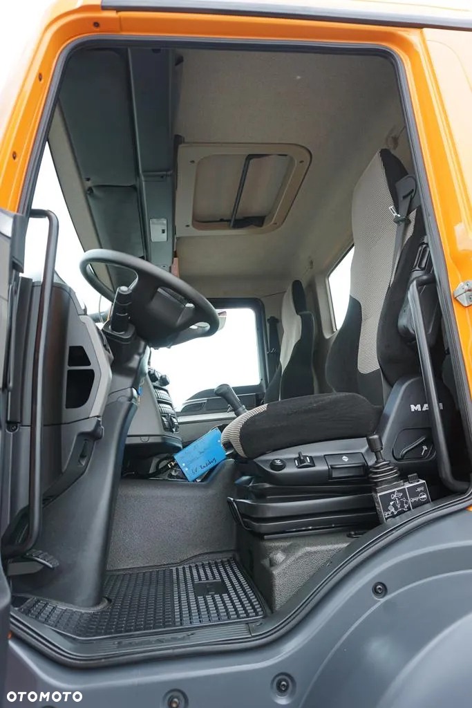 MAN TGM / 18.250 / E 6 / 4 X 4 / WYWROTKA 3 STRONNA / ŁAD. 10 060 KG / JAK NOWY - 7