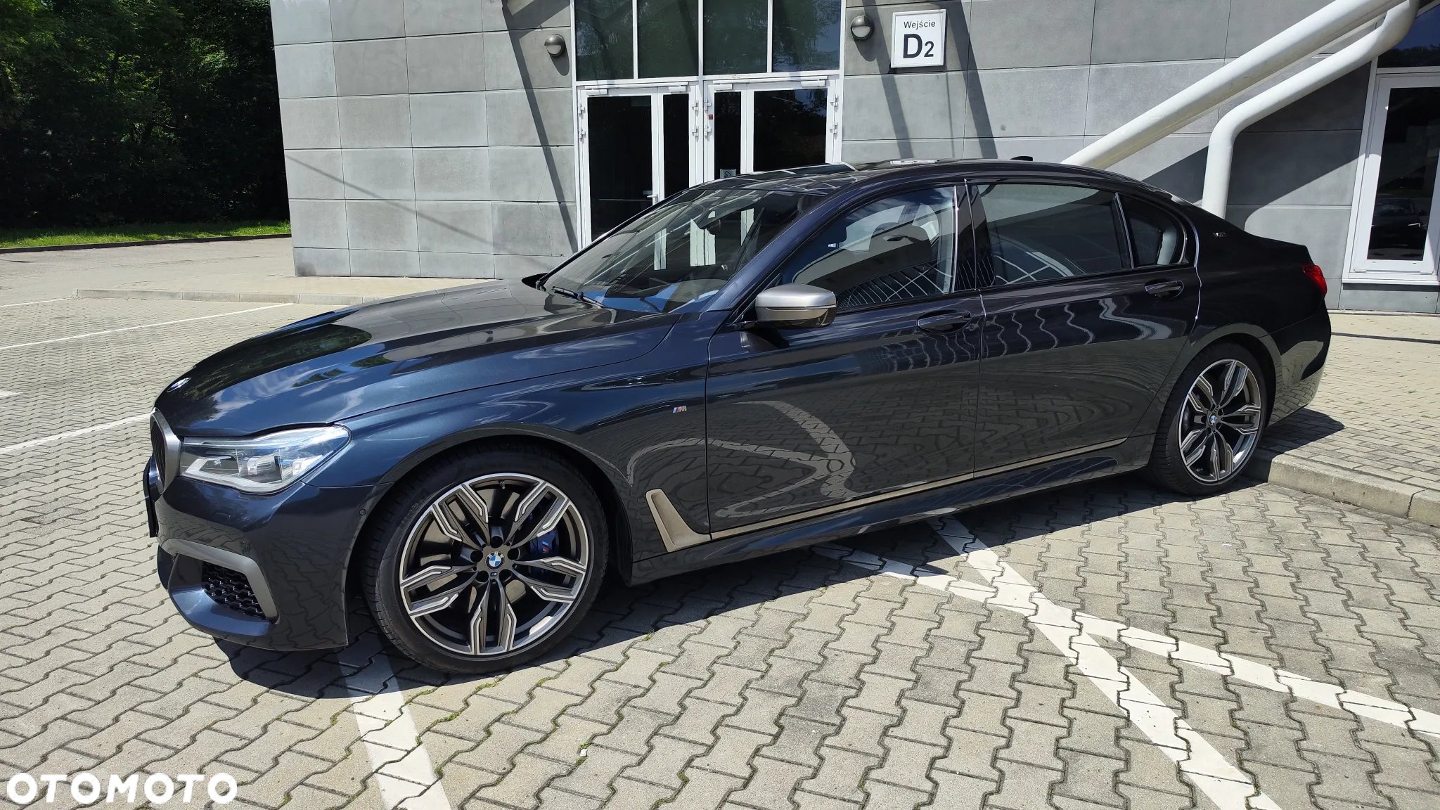 BMW Seria 7 M760Li xDrive V12 Excellence - 3