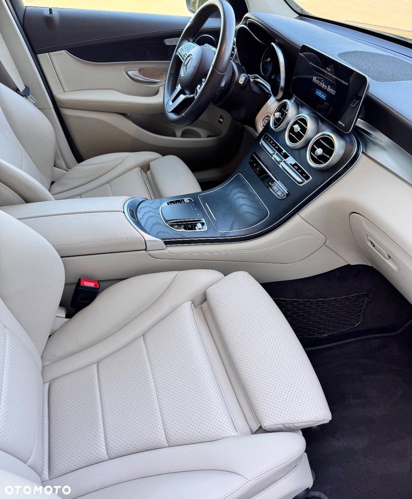 Mercedes-Benz GLC 200 d 4-Matic - 3