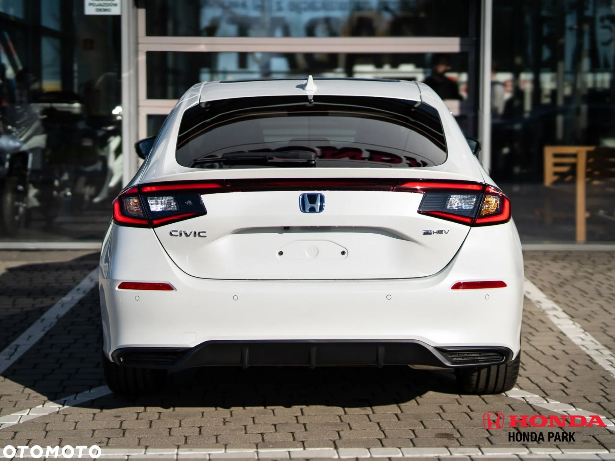 Honda Civic 2.0 i-MMD Advance BSI CVT - 4