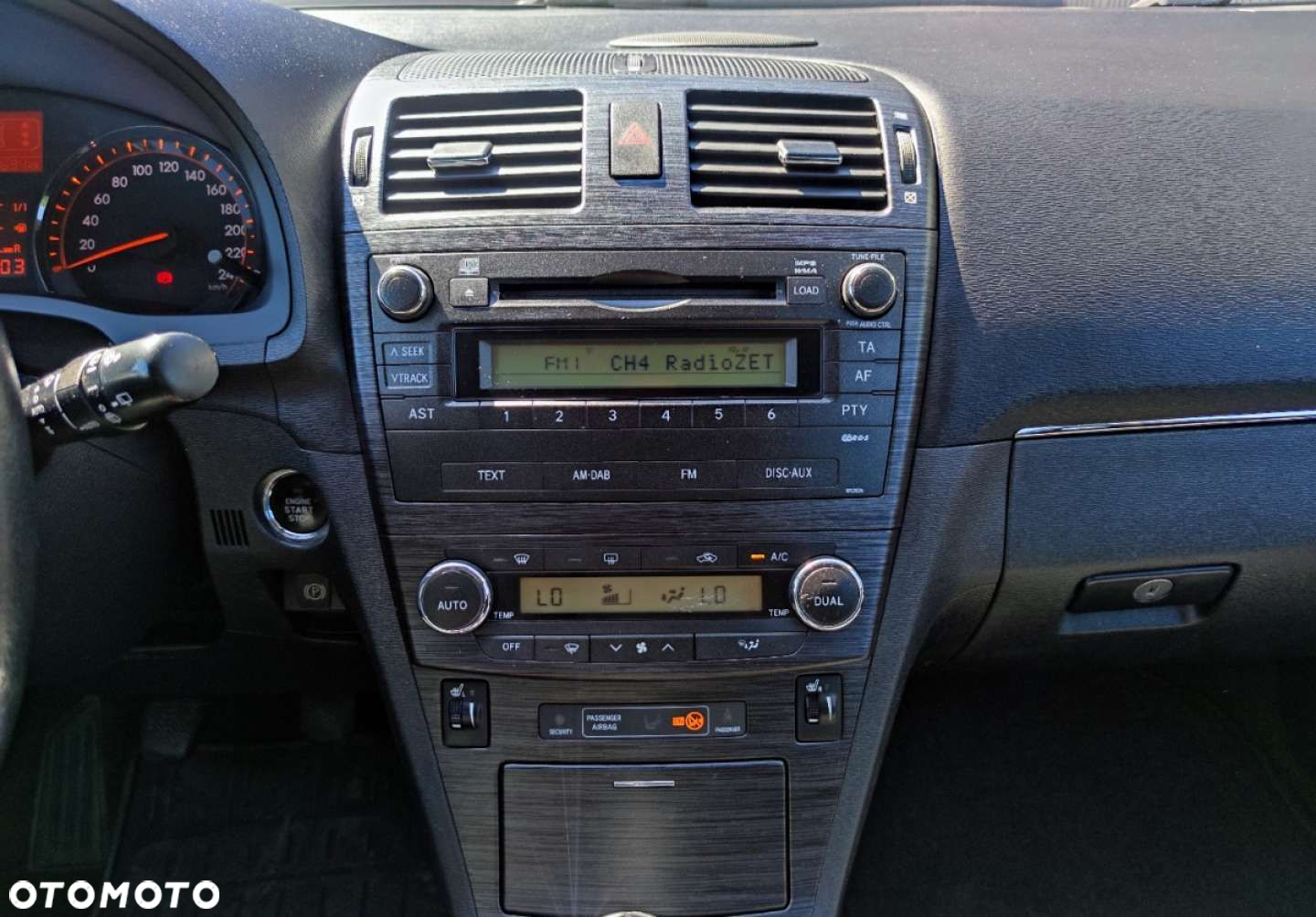Toyota Avensis - 22