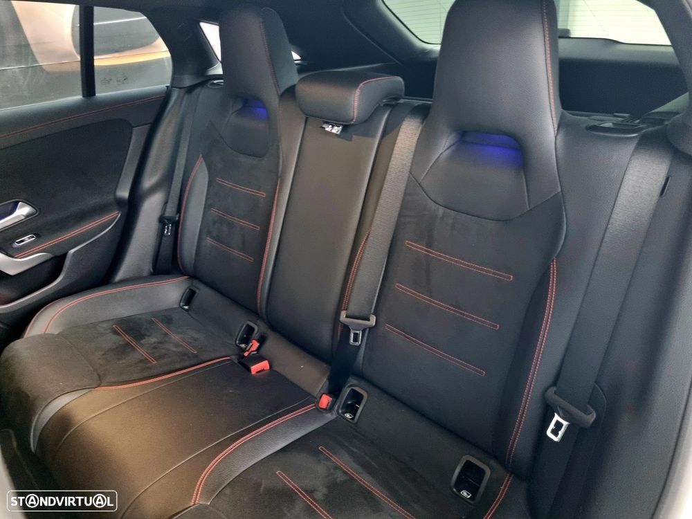 Mercedes-Benz CLA 180 d Shooting Brake 7G-DCT AMG Line - 21