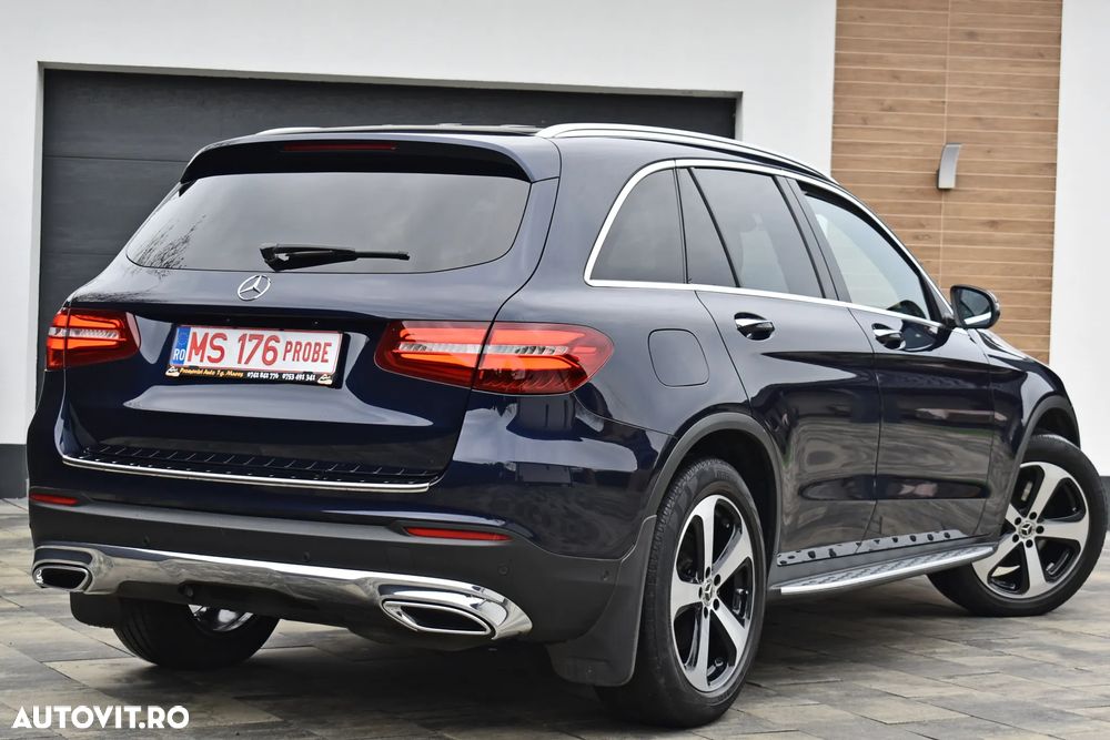 Mercedes-Benz GLC 250 d 4MATIC 9G-TRONIC Exclusive - 4