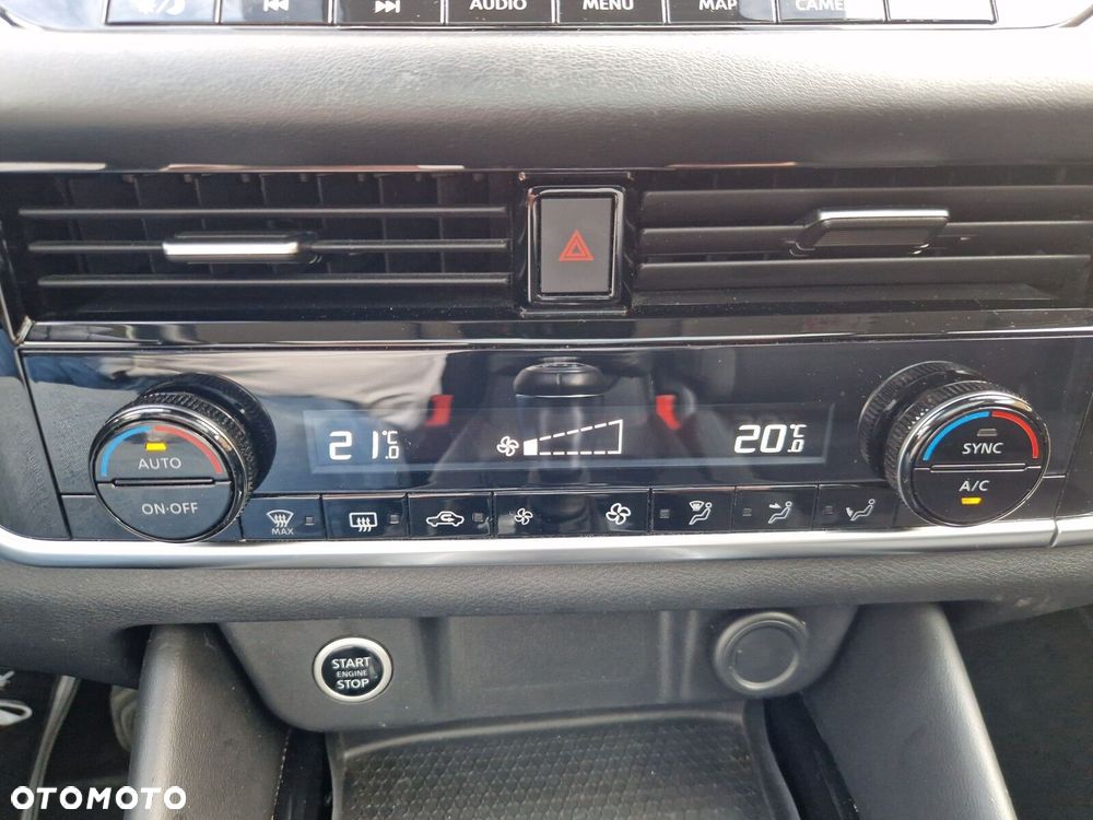 Nissan Qashqai - 22