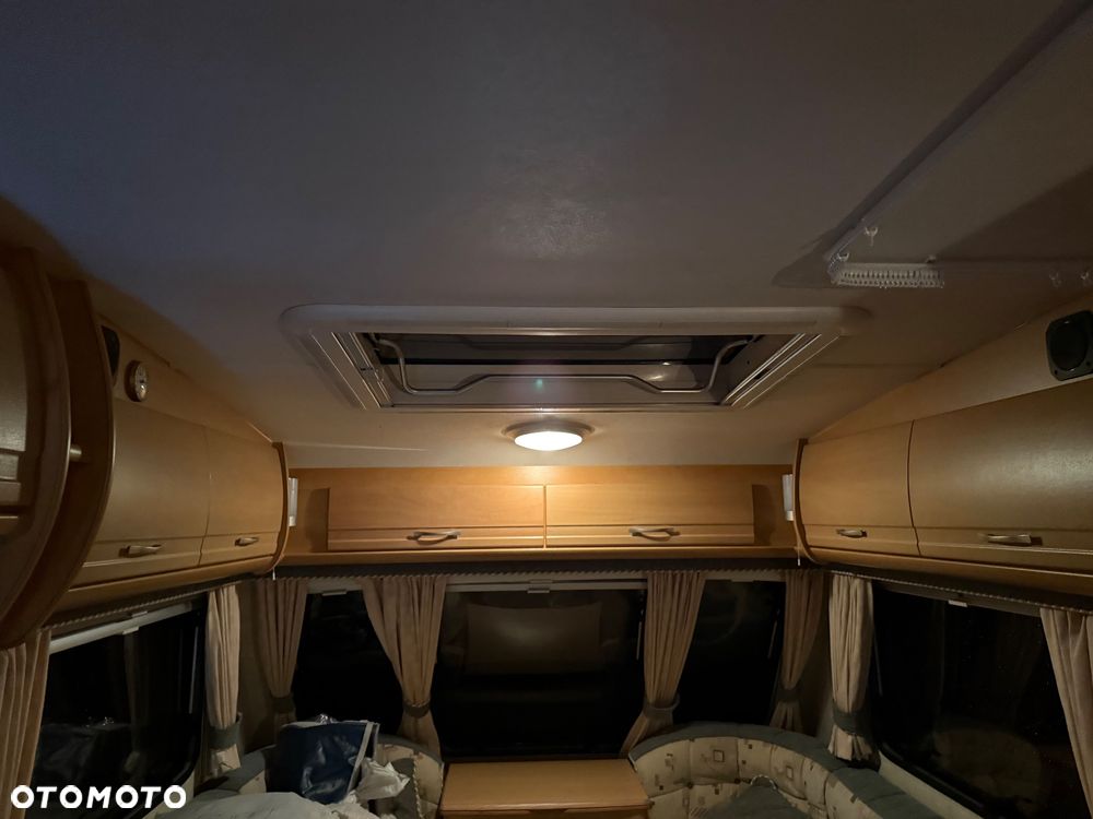 SWIFT Caleste - 25