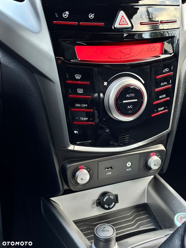 SsangYong/KGM Tivoli 1.6 Sapphire - 13