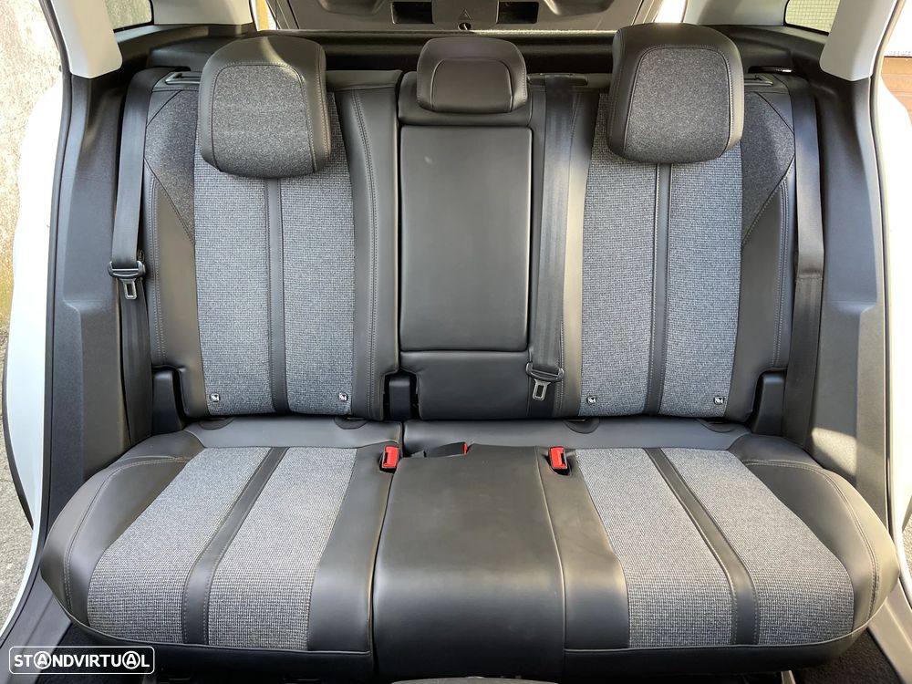 Peugeot 3008 1.5 BlueHDi Allure - 39
