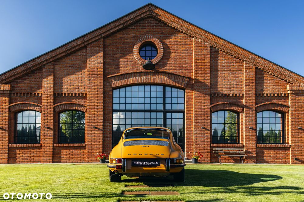 Porsche 911 - 9