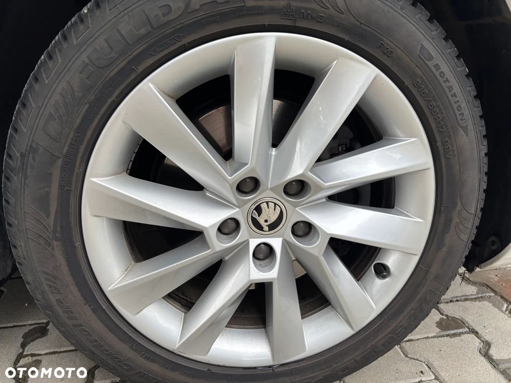 Skoda Superb 2.0 TDI SCR Ambition - 12