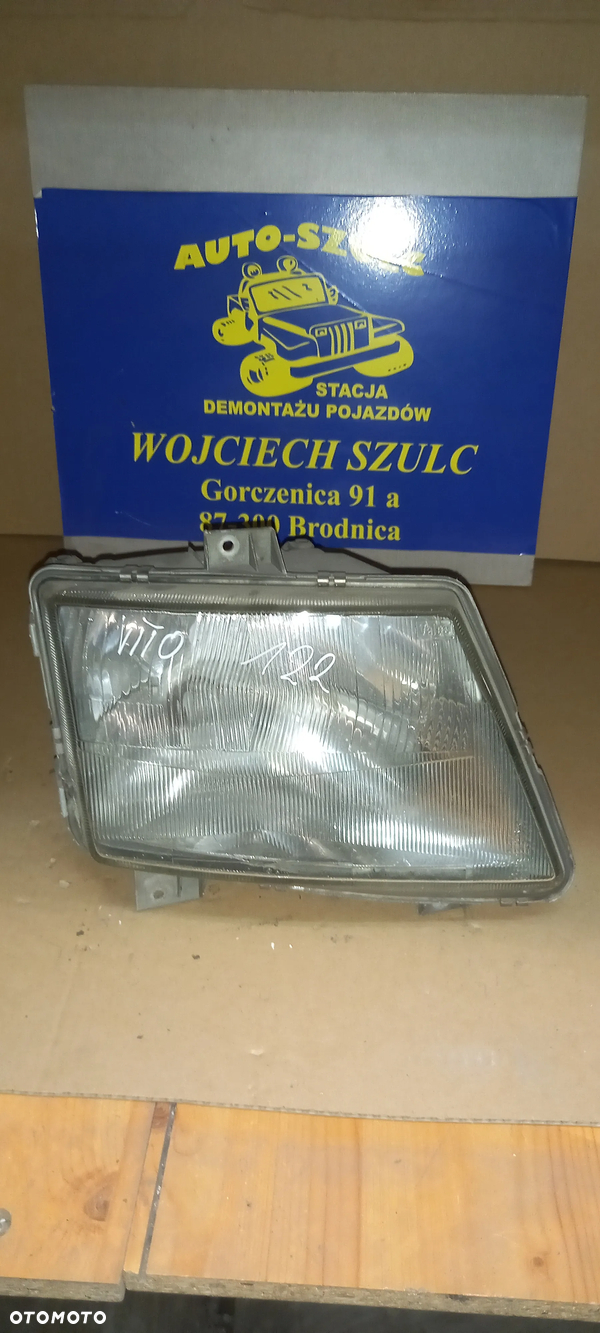 Lampa przód przednia prawa Mercedes Vito 638