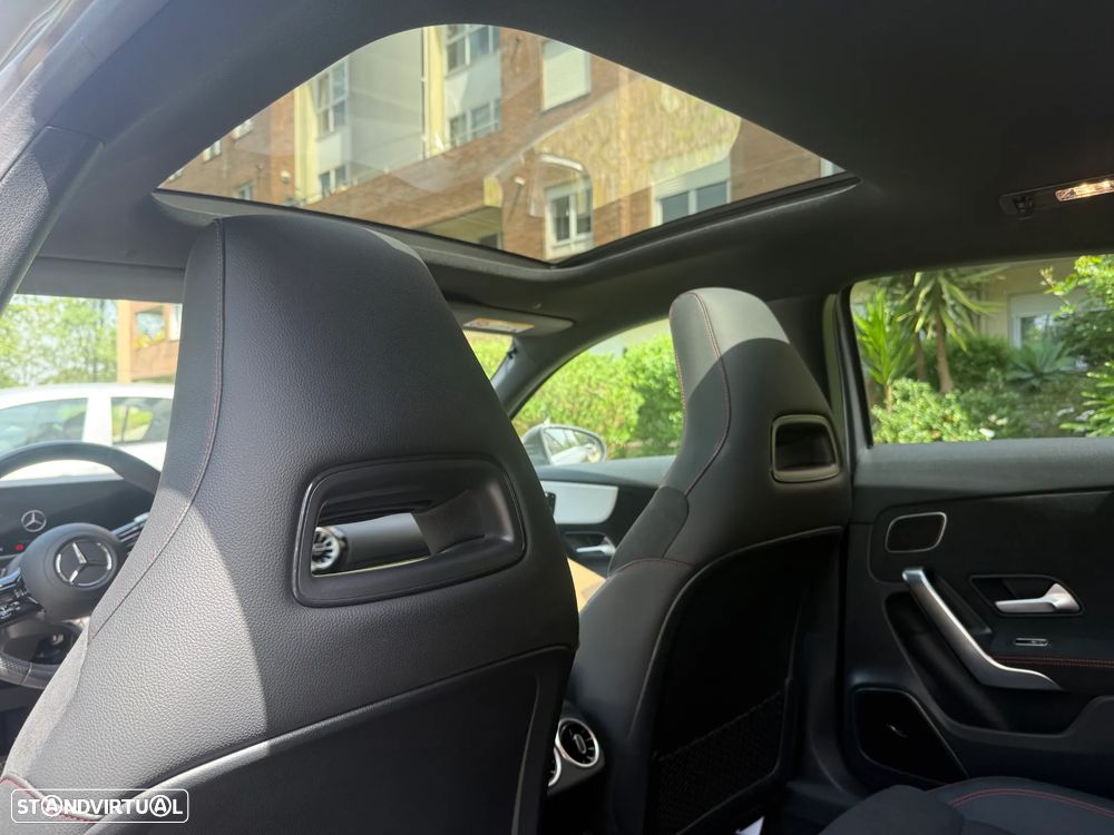 Mercedes-Benz A 250 e AMG Line - 6