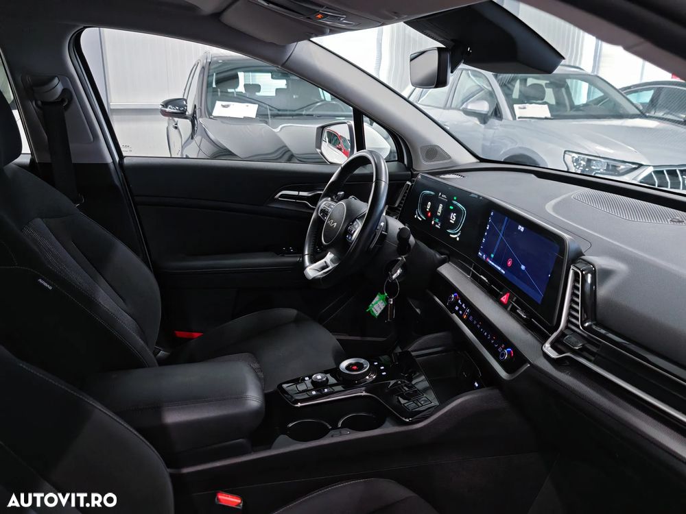 Kia Sportage 1.6 T-GDI HEV 6AT 4x2 Business Line - 10