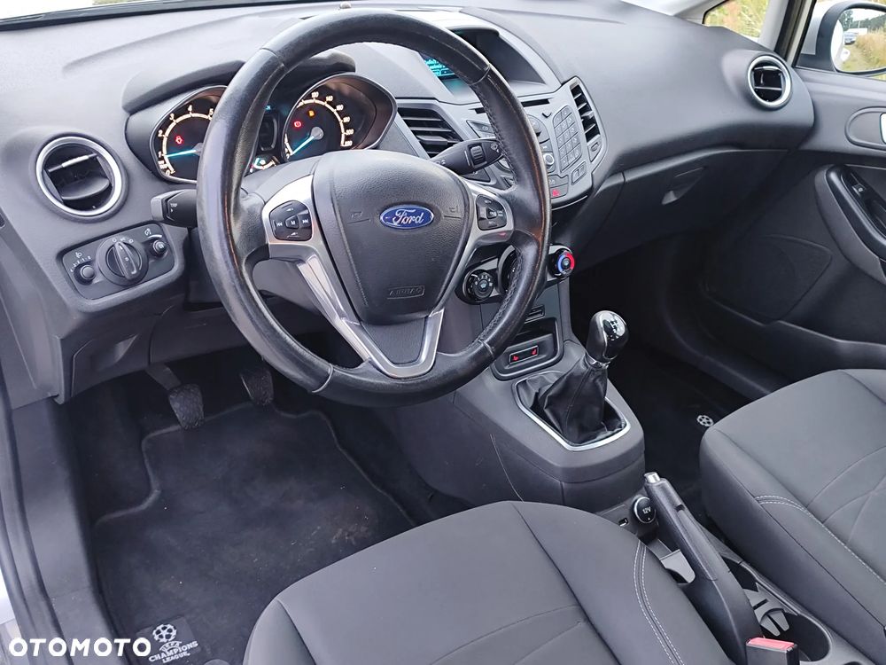 Ford Fiesta 1.25 Silver X (SVP) - 13