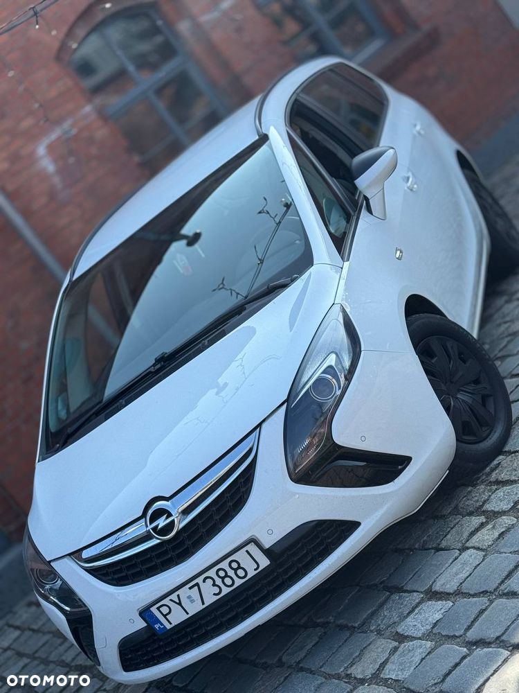 Opel Zafira 2012 photo 3