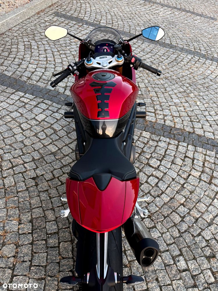 Triumph Speed Triple - 10