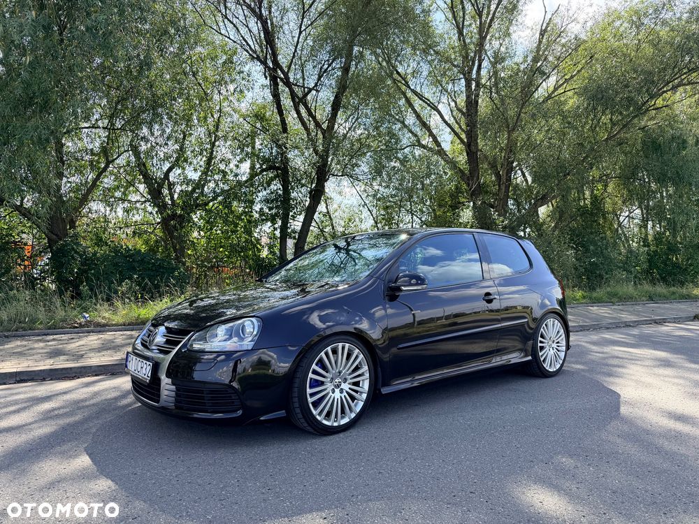 Volkswagen Golf R32 - 4