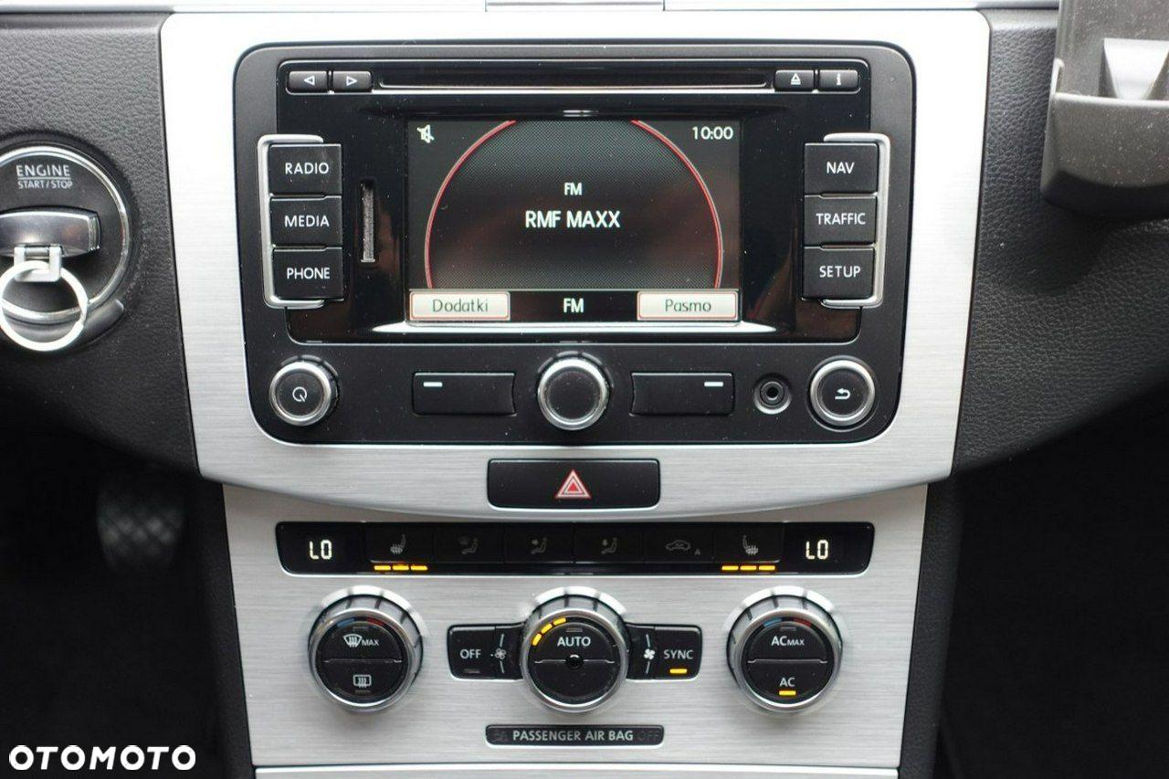 Volkswagen Passat CC - 17