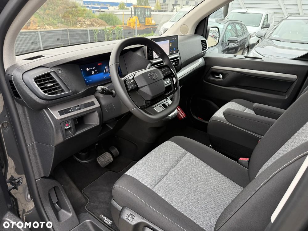 Toyota ProAce - 12