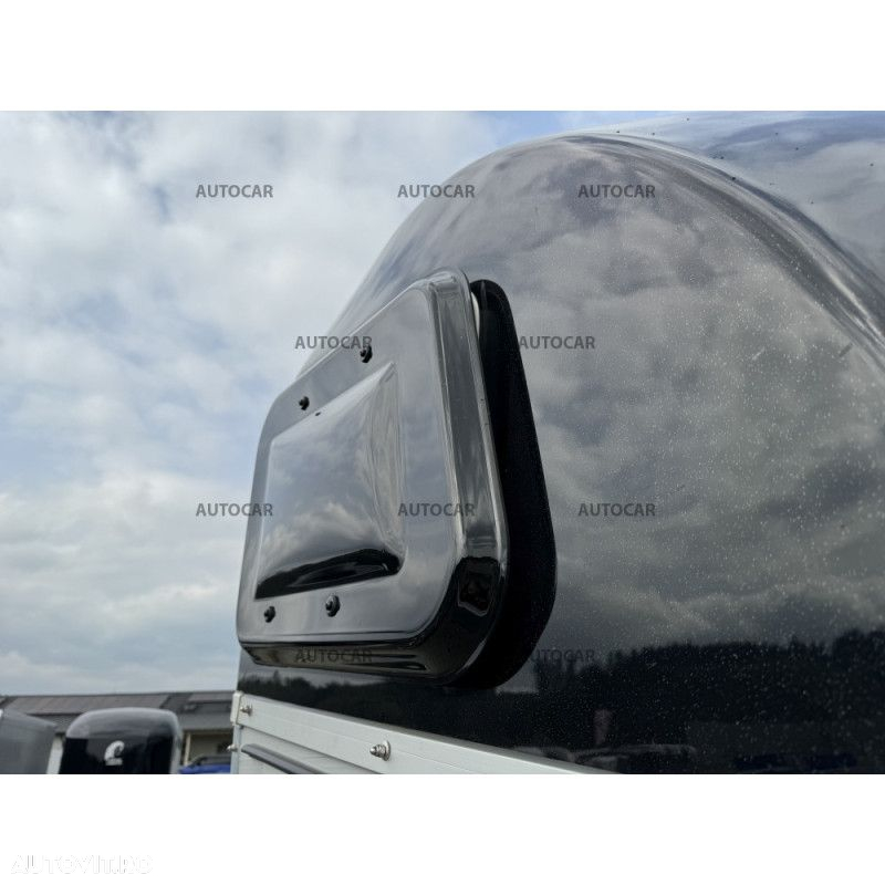 Autocar Remorca transport cai  Champion Esprit C cu camera pentru depozitare sa - 4