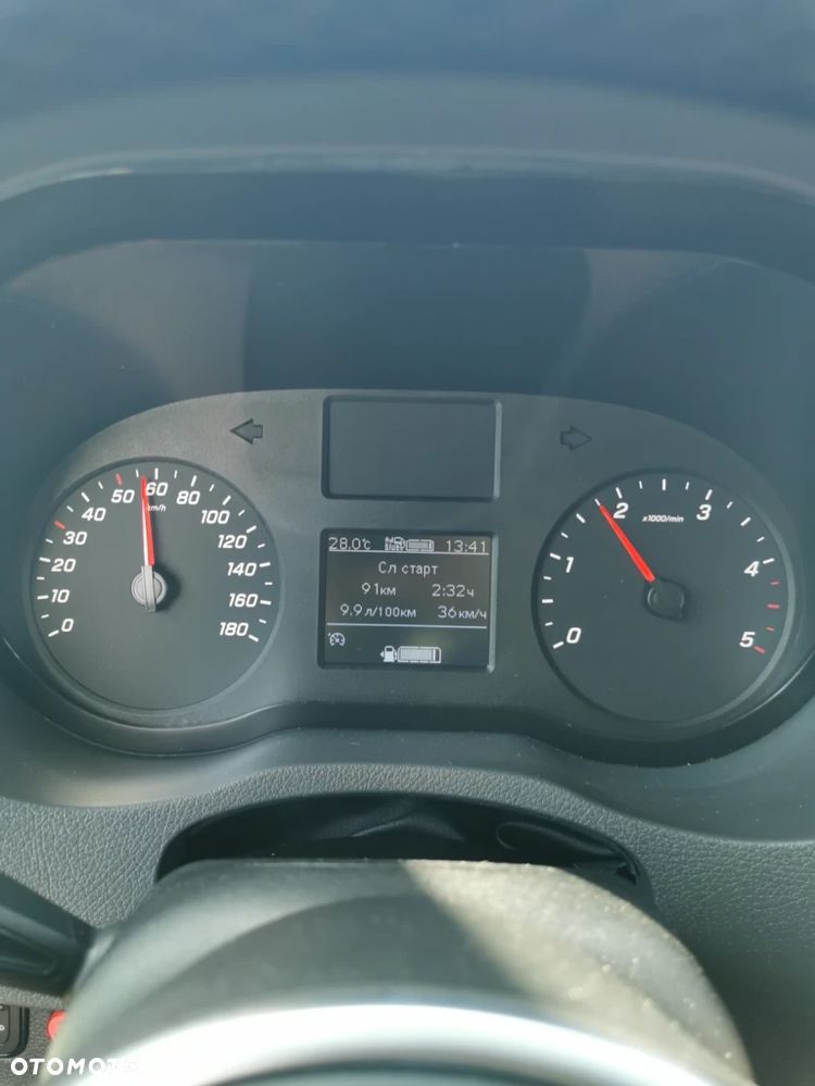 Mercedes-Benz Sprinter B907 - 13