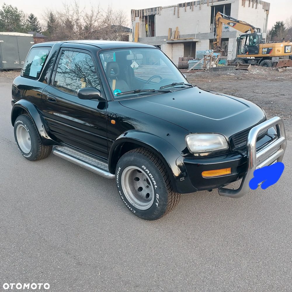 Toyota RAV4 - 3
