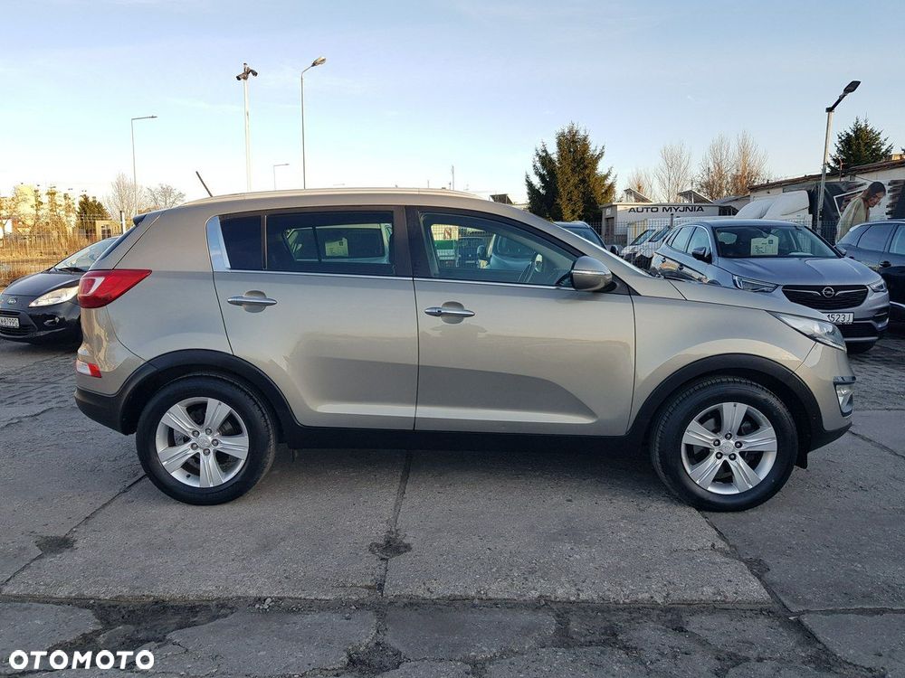 Kia Sportage 1.7 CRDI 2WD Spirit - 4