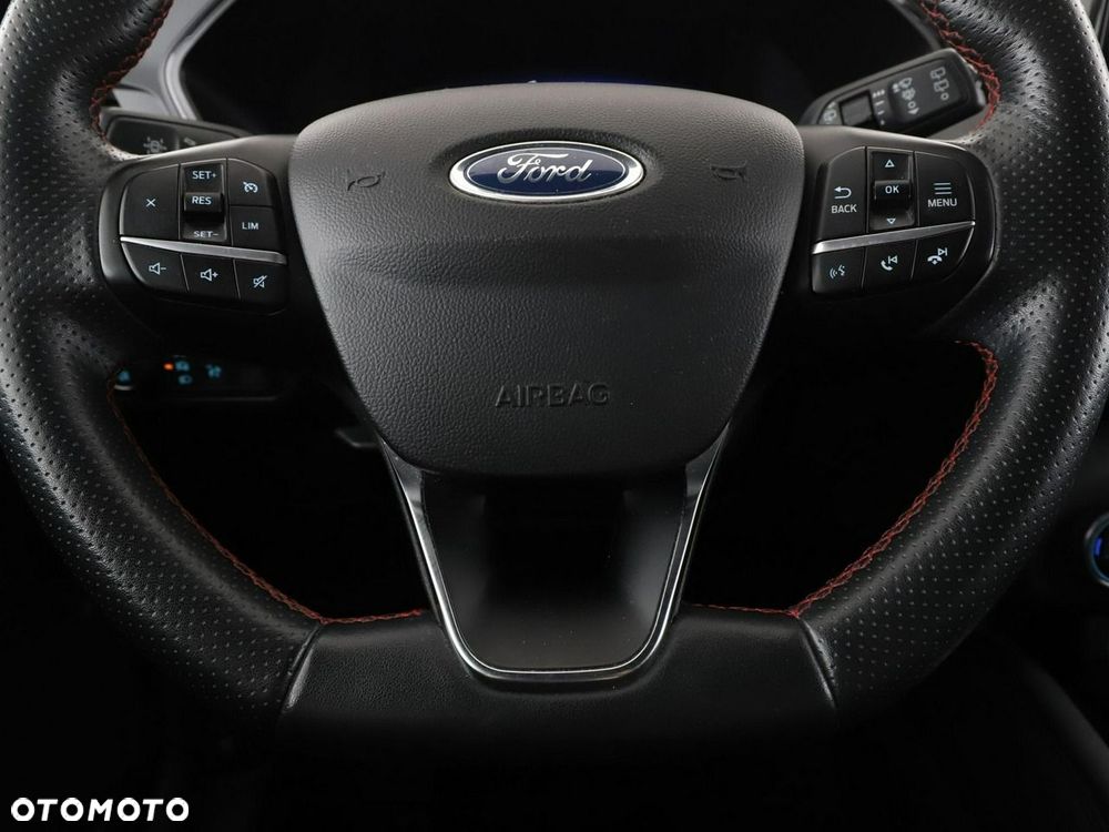 Ford Kuga 1.5 EcoBlue ST-LINE - 22