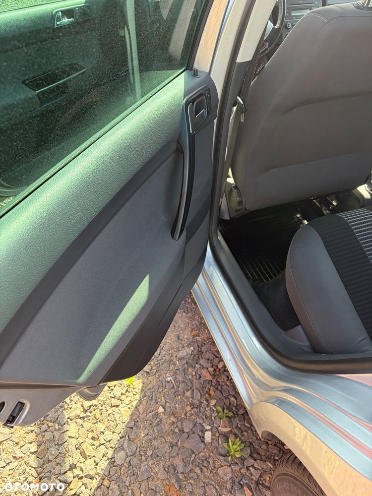 Volkswagen Polo 1.4 16V Comfortline - 15