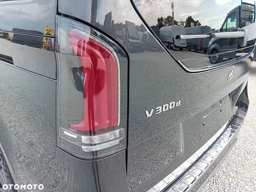 Mercedes-Benz Klasa V 300 d 9G-Tronic Avantgarde (długi) - 9