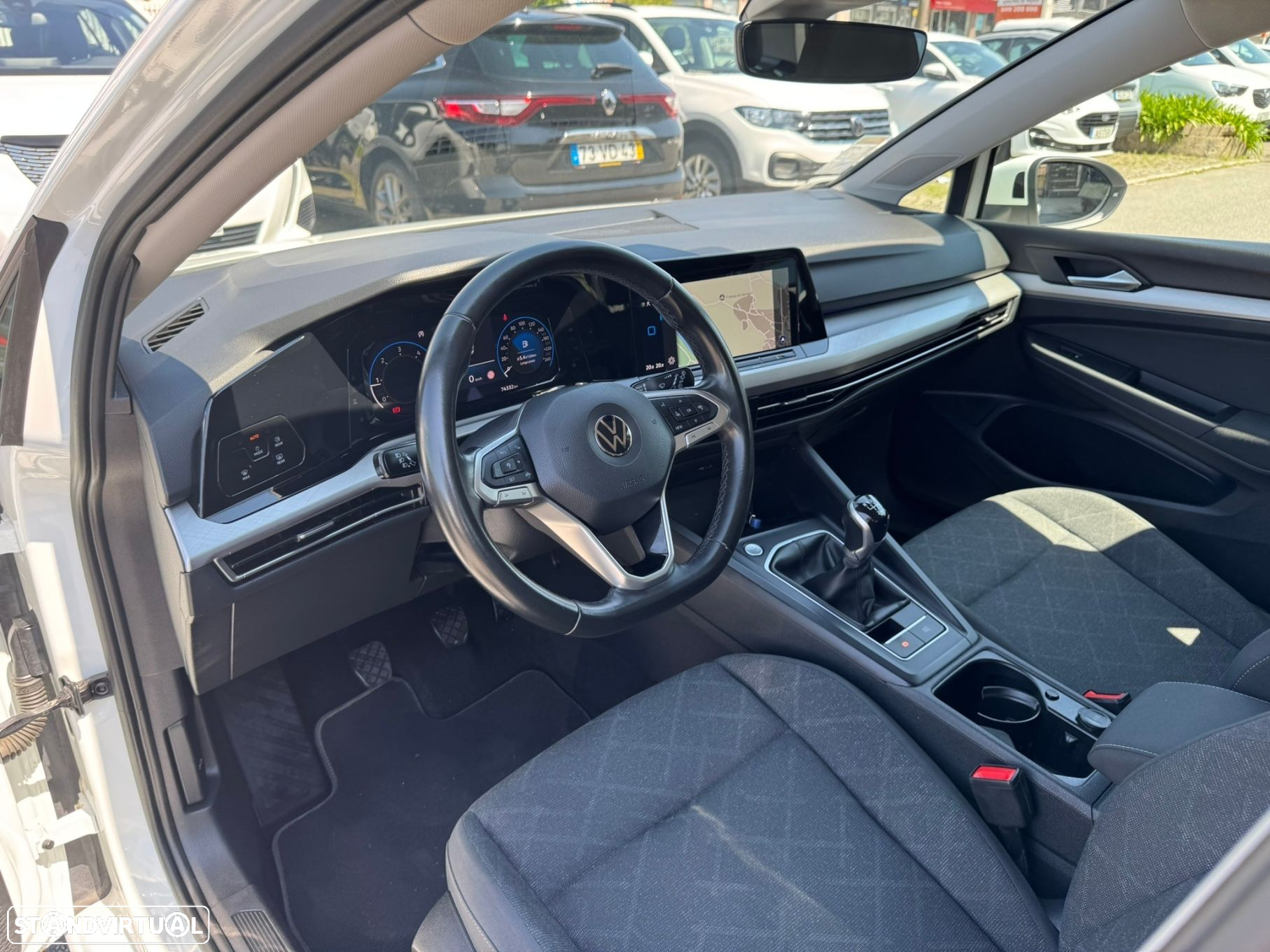 VW Golf 2.0 TDI Conceptline - 8