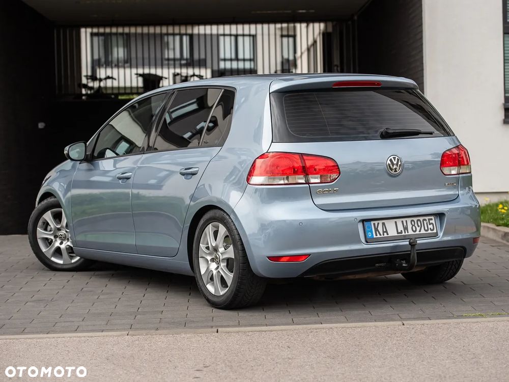 Volkswagen Golf - 9