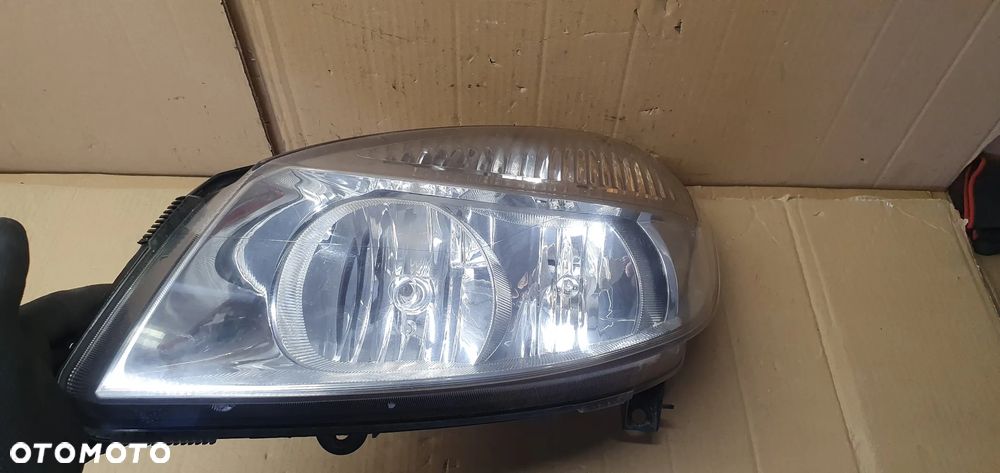 Lampa lewy przód przednia lewa Renault Scenic II - 7