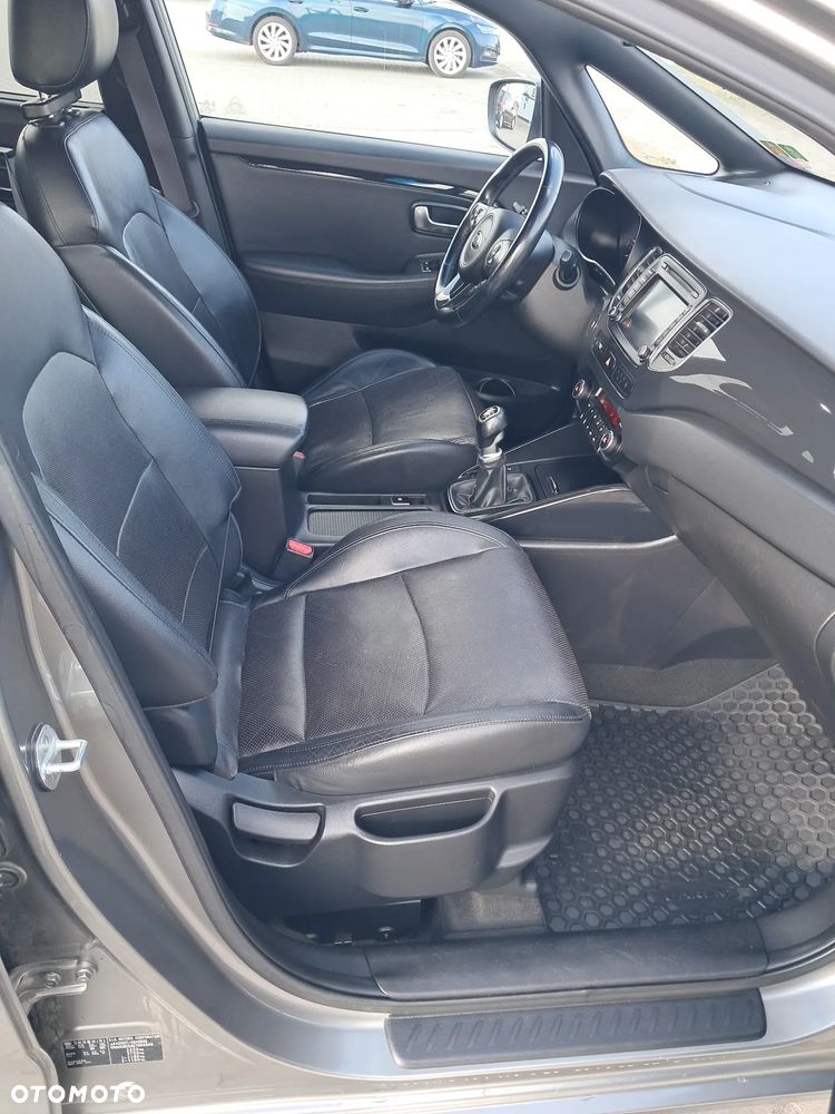 Kia Carens 1.7 CRDi XL 7os - 7
