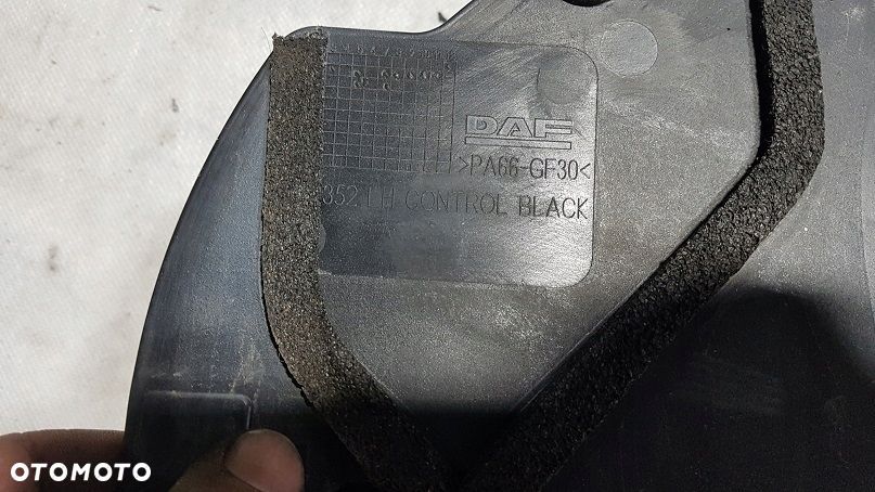 MOCOWANIE GŁOŚNIKA DRZWI LH DAF CF EURO 6 - 4